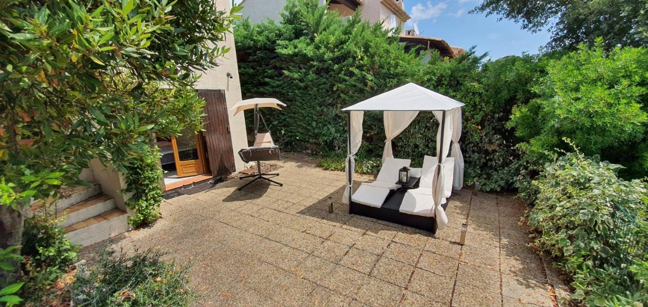 Saint Raphael - Appartement Dans Villa Au Calme A Valescure Y- Prix Inchanges Exterior photo